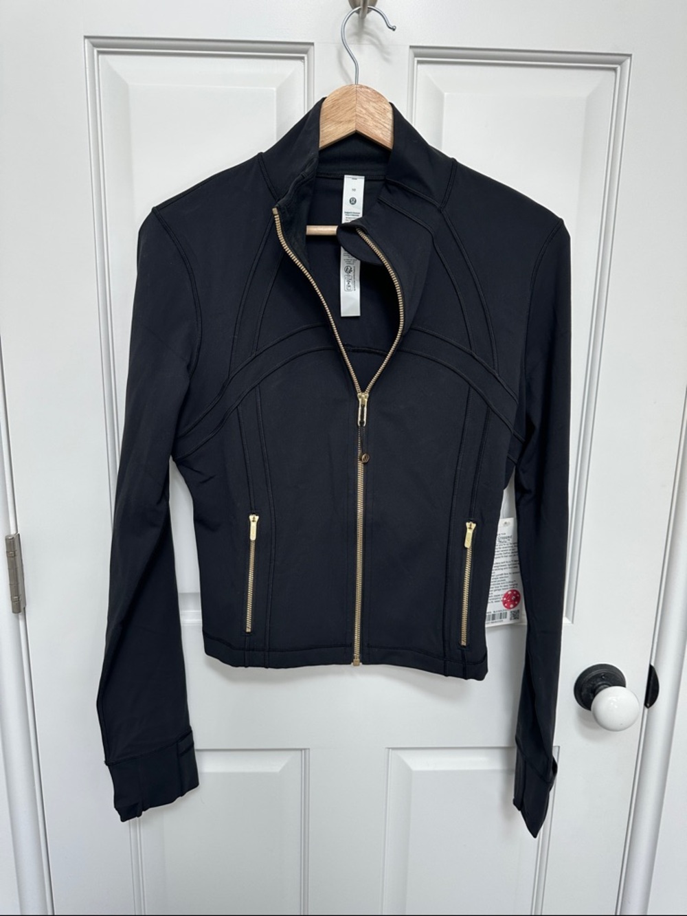 lululemon athletica Define Cropped Jacket NWT Size 10